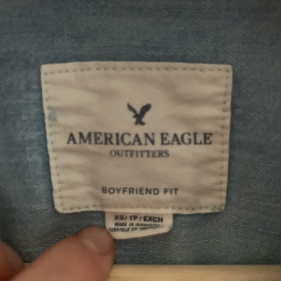 American Eagle Denim Shirt - Picture 3 of 3